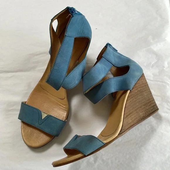 MM6 Maison Martin Margiela Light Blue Leather Wedge Sandals Size 38 Woman’s 8. - Picture 5 of 16